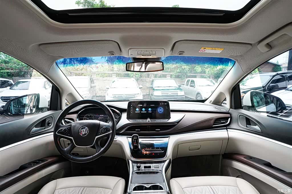 Buick GL8, 2021 9