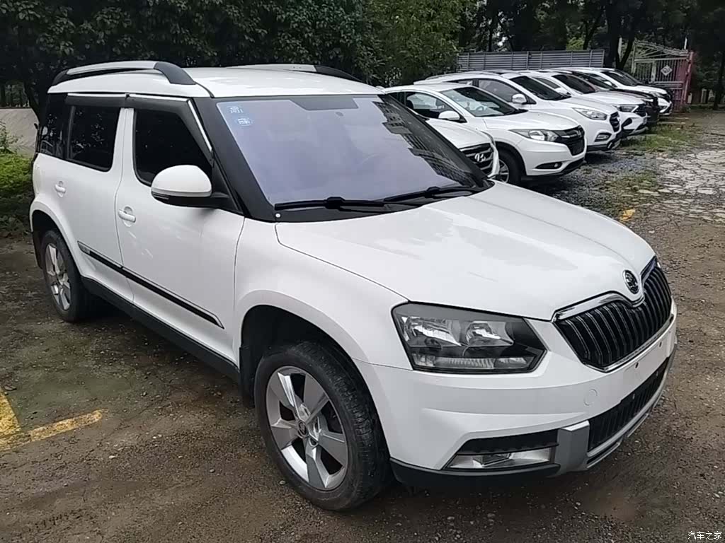Skoda Yeti, 2015 4