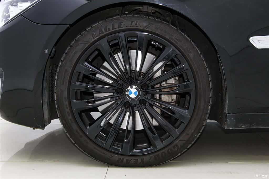 BMW 7 Series, 2013 28