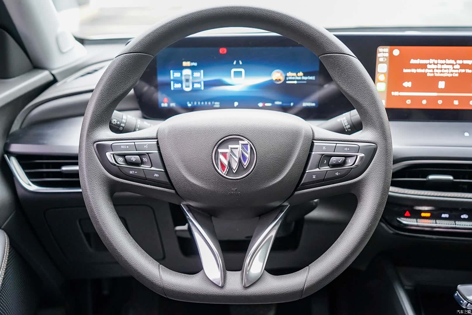 Buick Verano, 2023 13