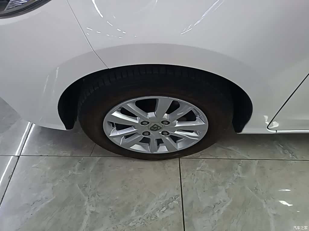 Wuling 360, 2018 23