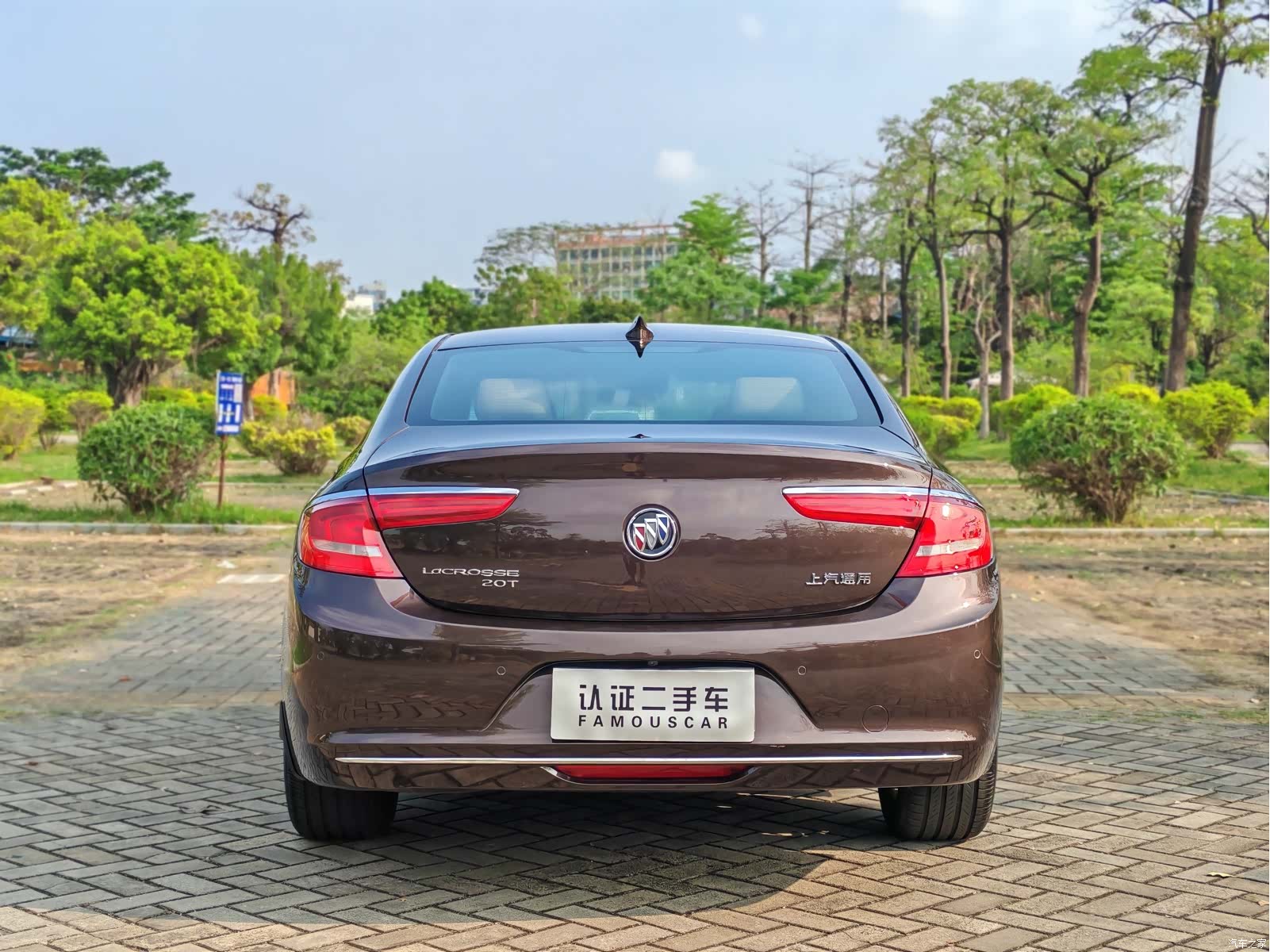 Buick LaCrosse, 2017 все фото