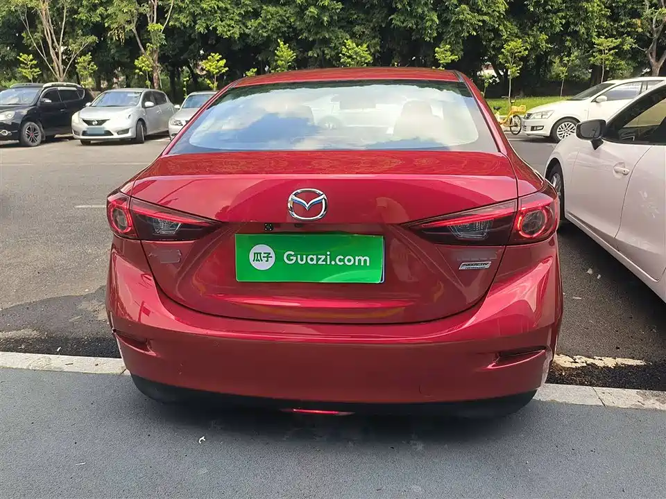 Mazda 3 Angkesaila