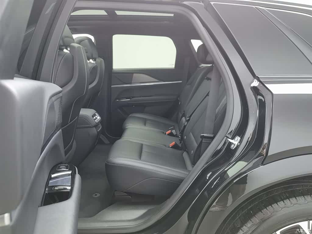 Cadillac XT5, 2024 15