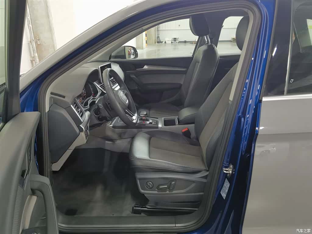 Audi Q5L, 2019 10