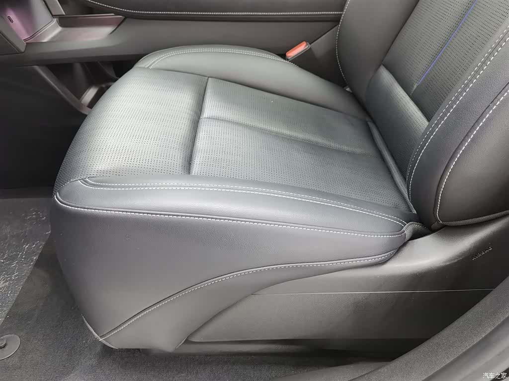 Cadillac XT5, 2024 20