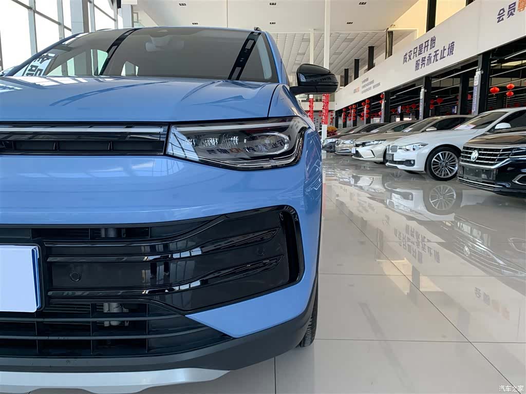 Volkswagen Tharu, 2024 14