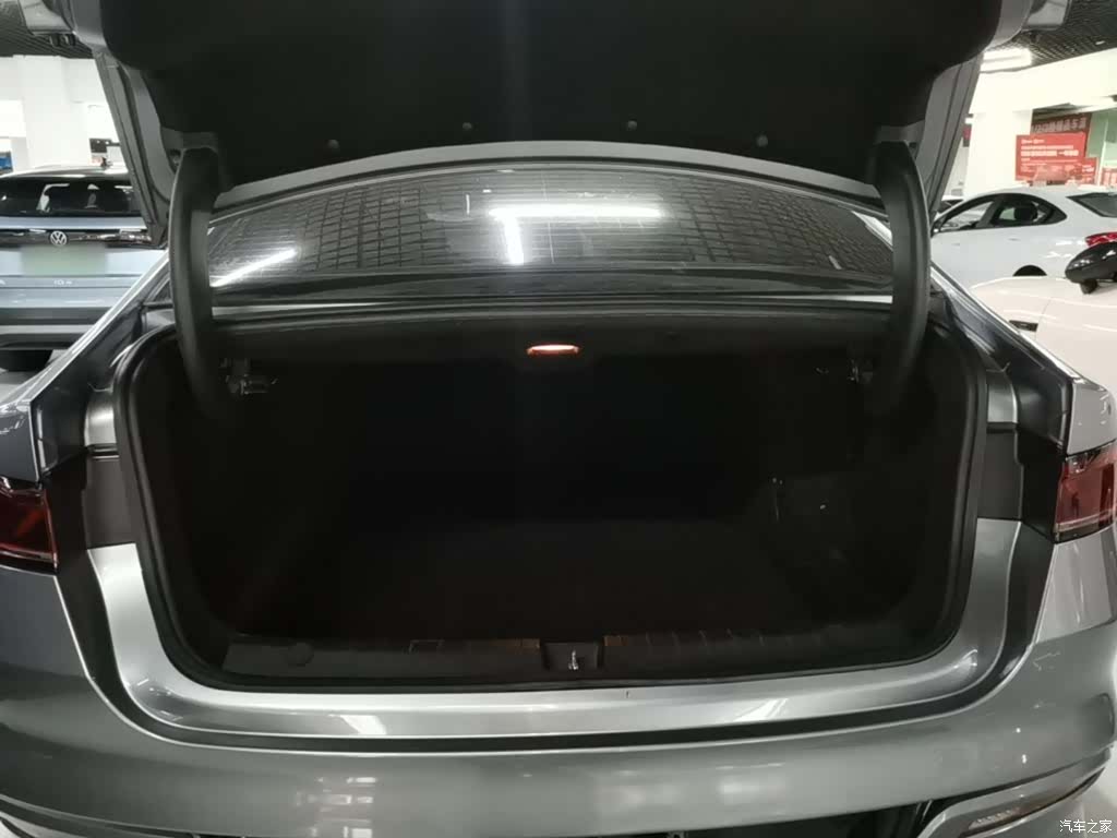 BYD Qin, 2023 19