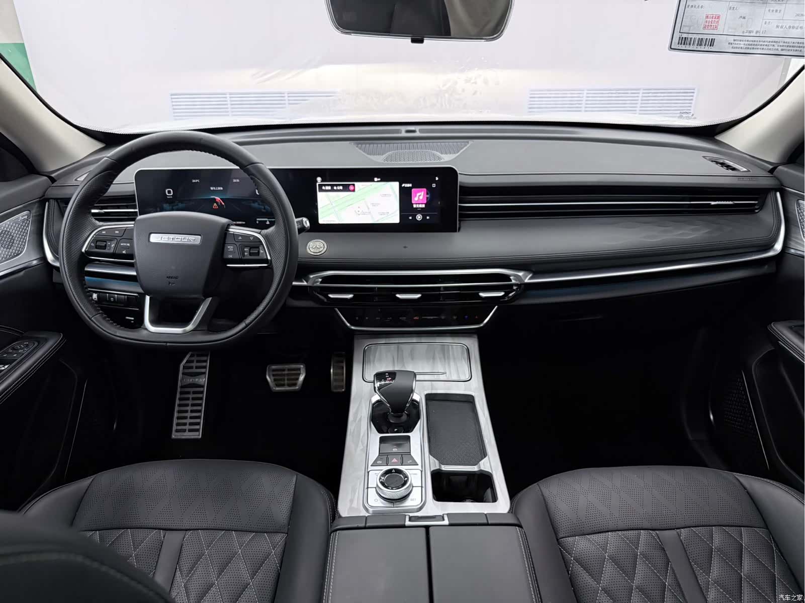 Jetour X70, 2023 12