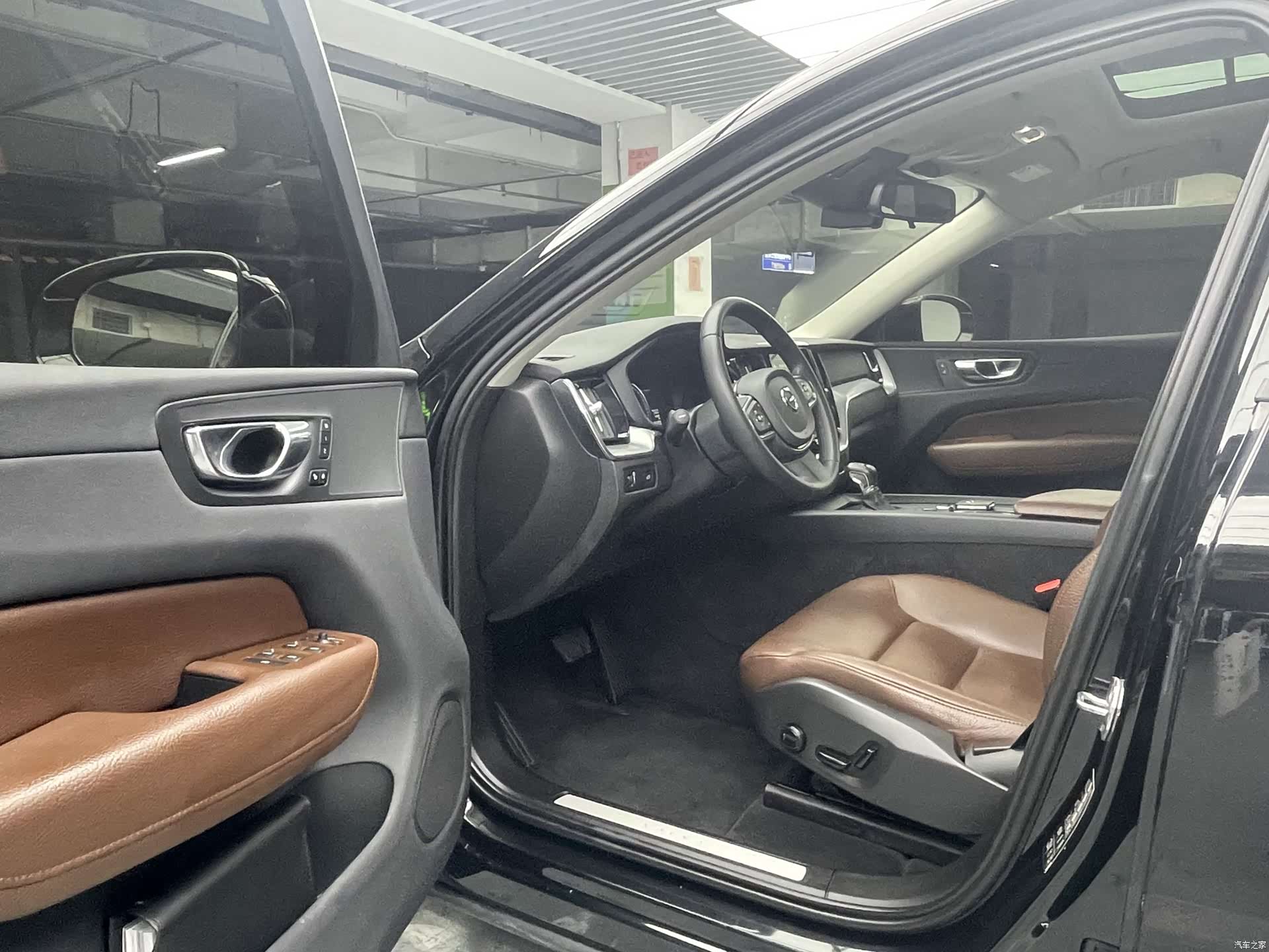 Volvo XC60, 2019 8