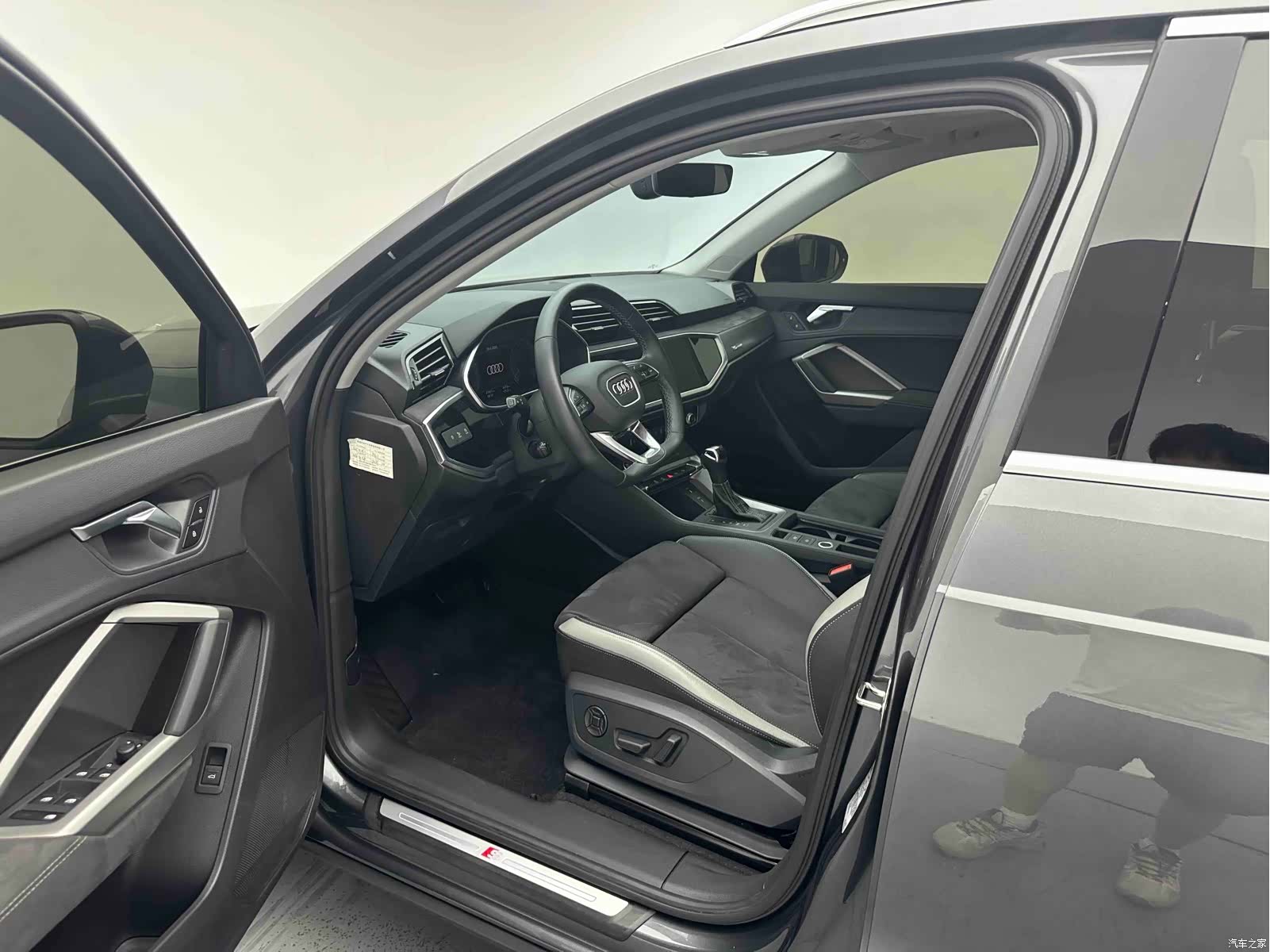 Audi Q3, 2022 9