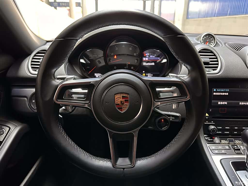 Porsche Boxster, 2022 11