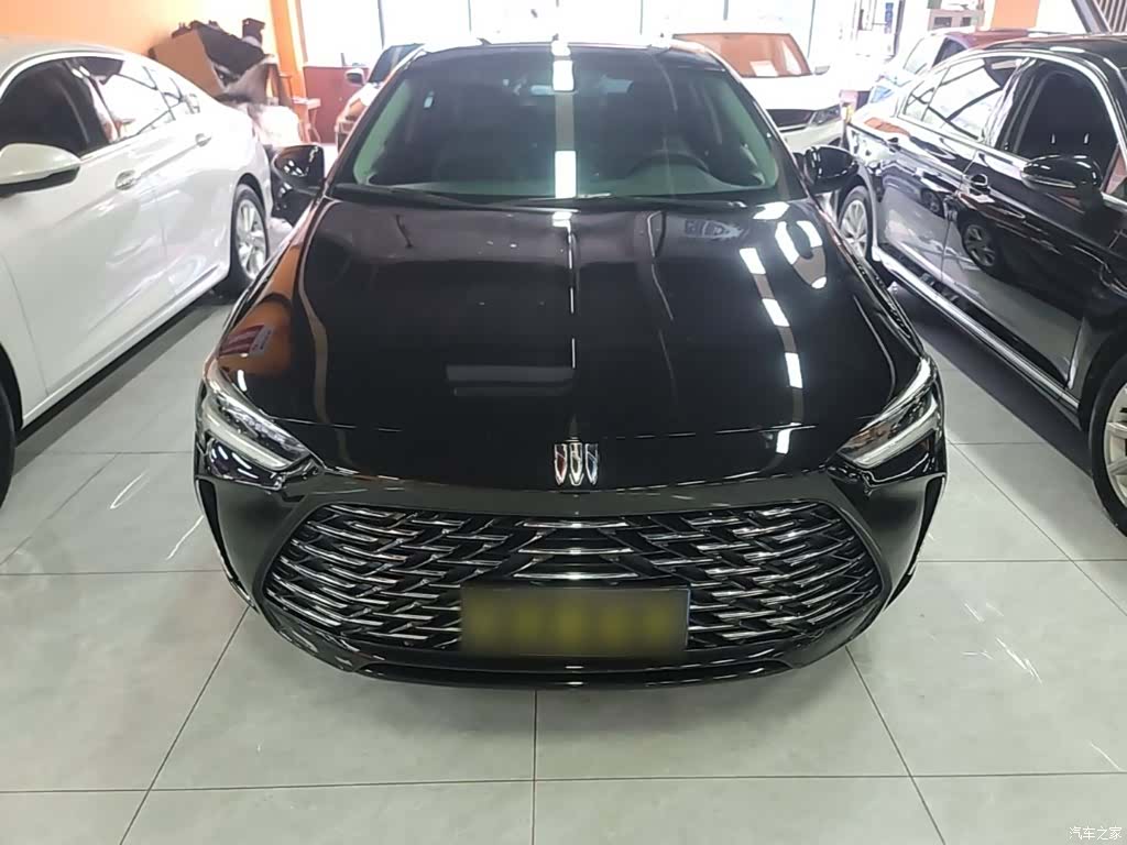 Buick Regal, 2023 3