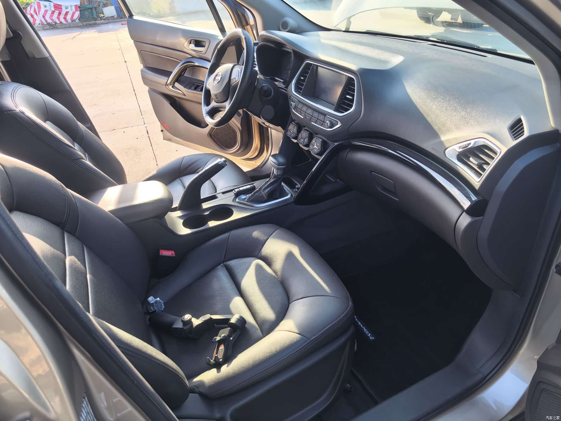 GAC GS4, 2015 17