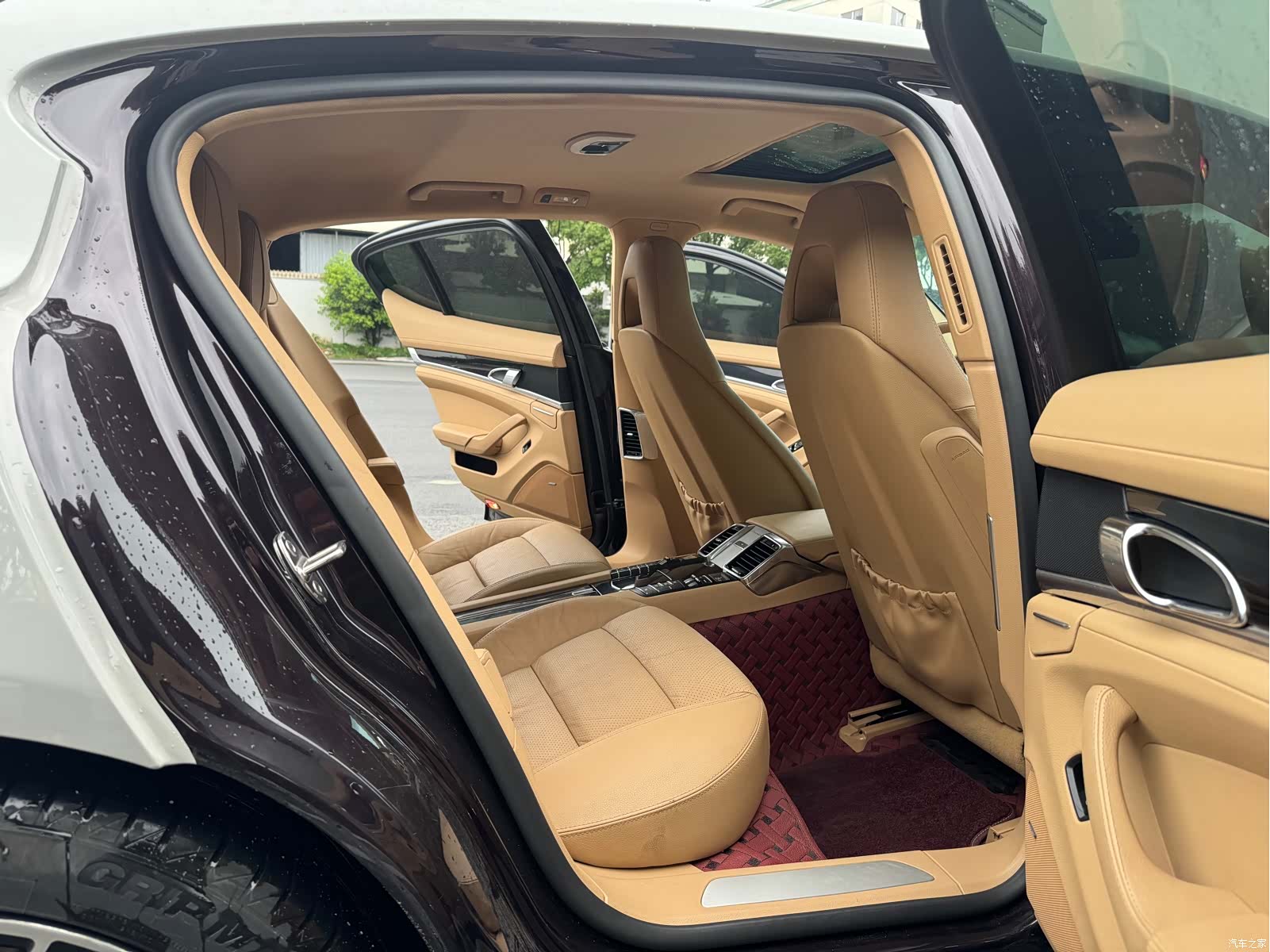 Porsche Panamera, 2010 11