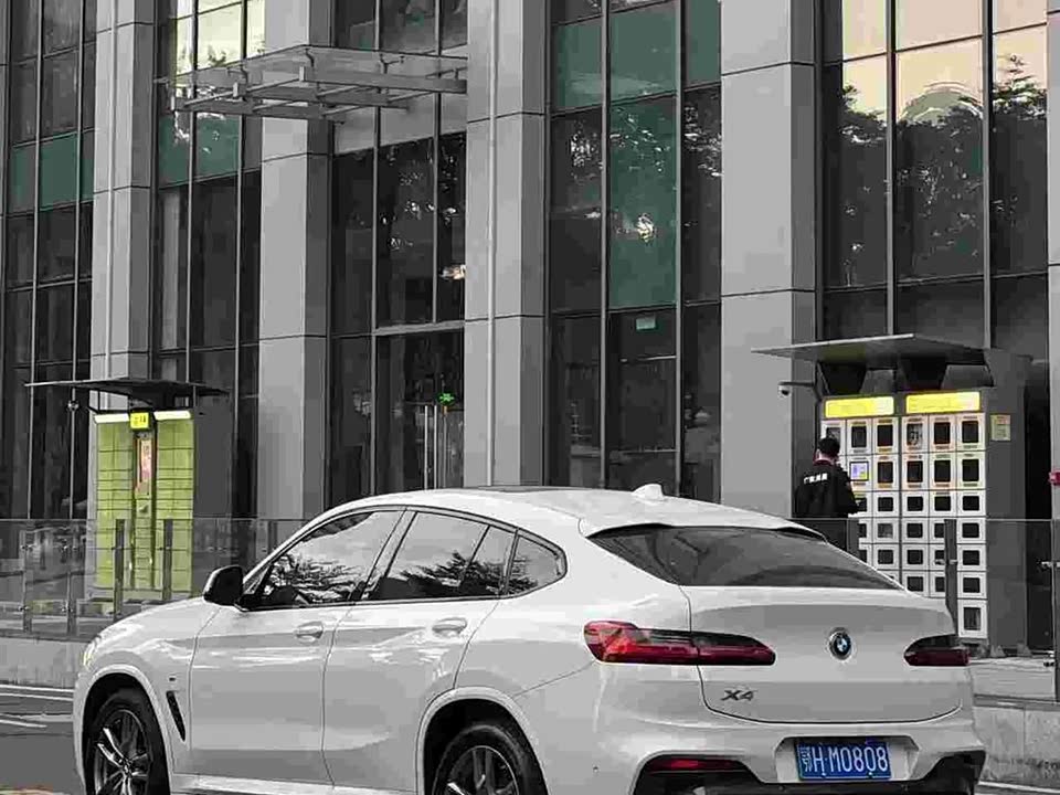 BMW X4