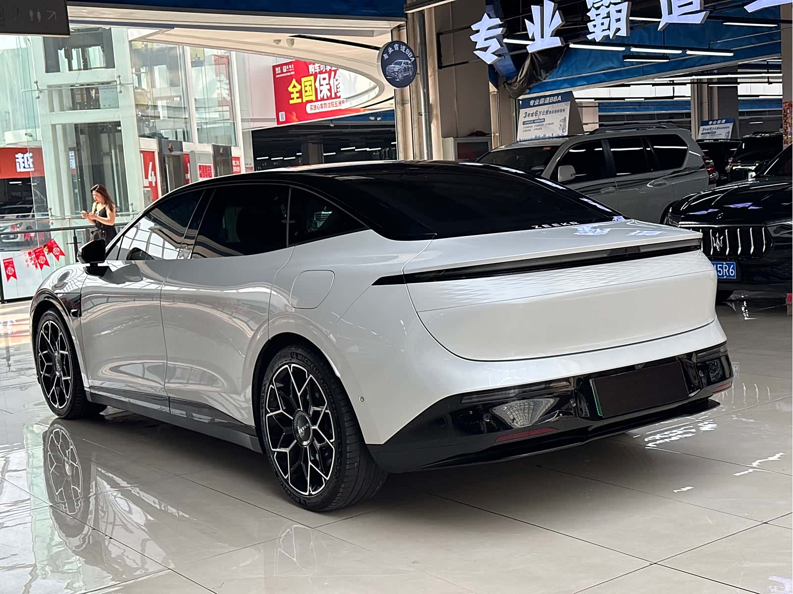 Zeekr 007, 2024 6