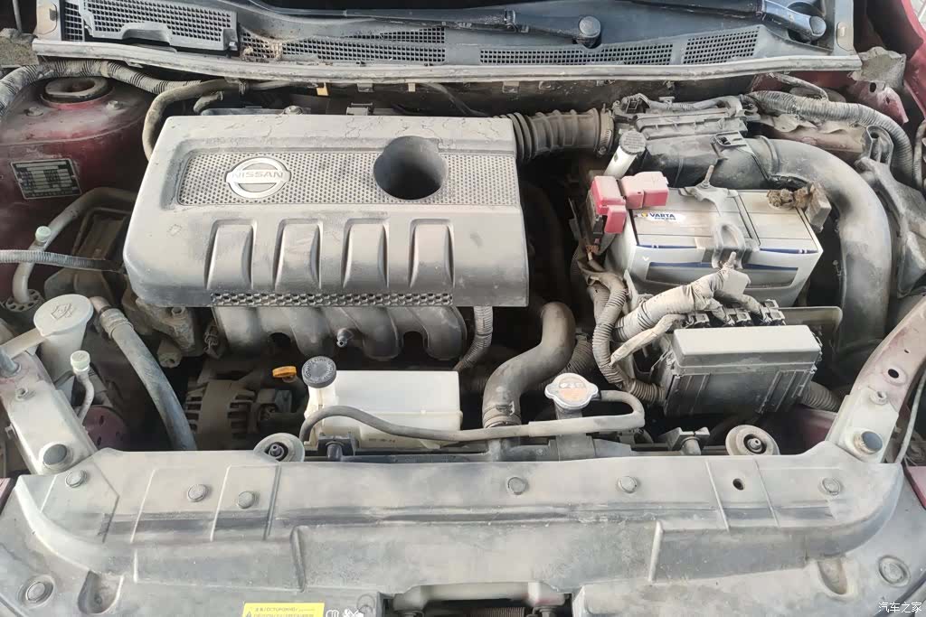 Nissan Tiida, 2012 10