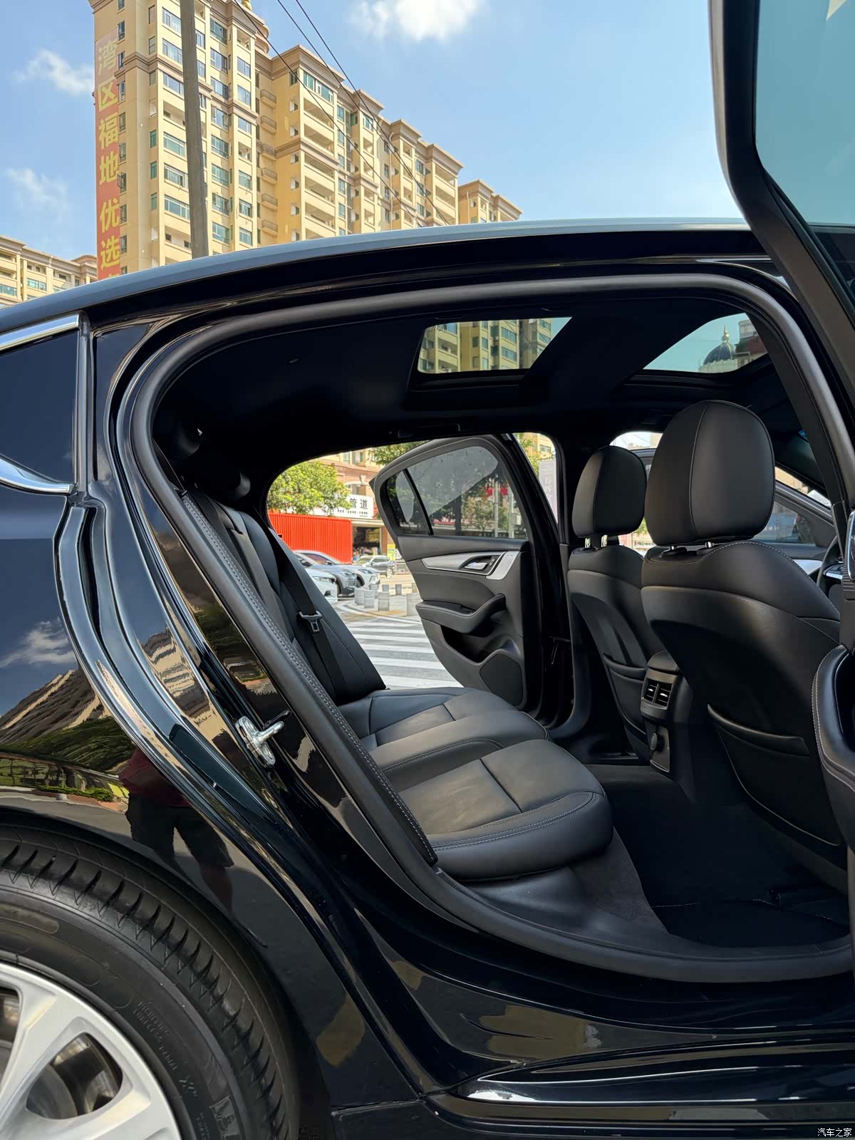 Cadillac CT5, 2023 21