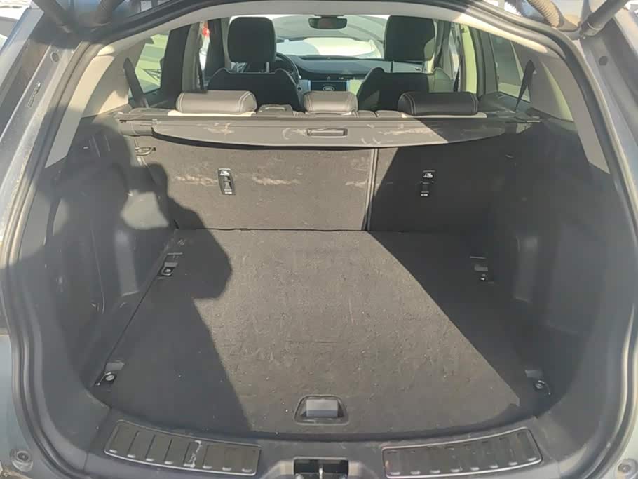 Land Rover Discover sports