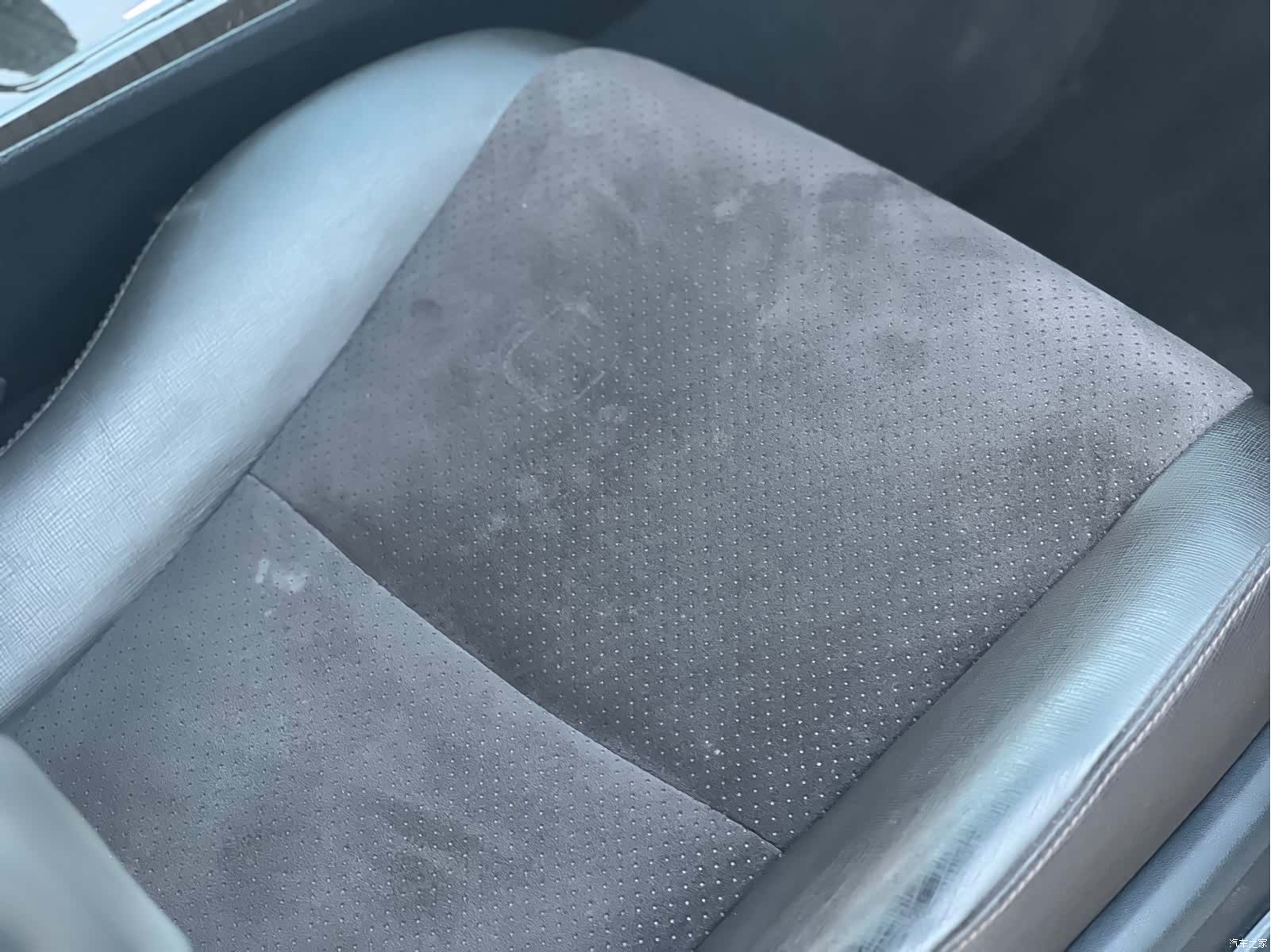 Toyota 2.5V, 2015 7