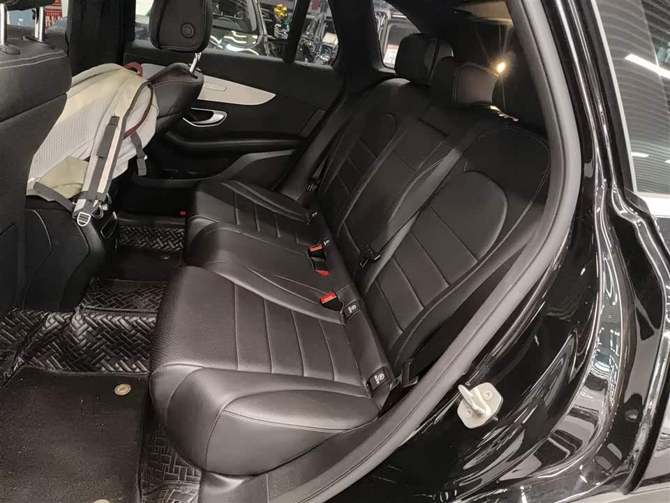 Mercedes-Benz GLC Mercedes-Benz GLC