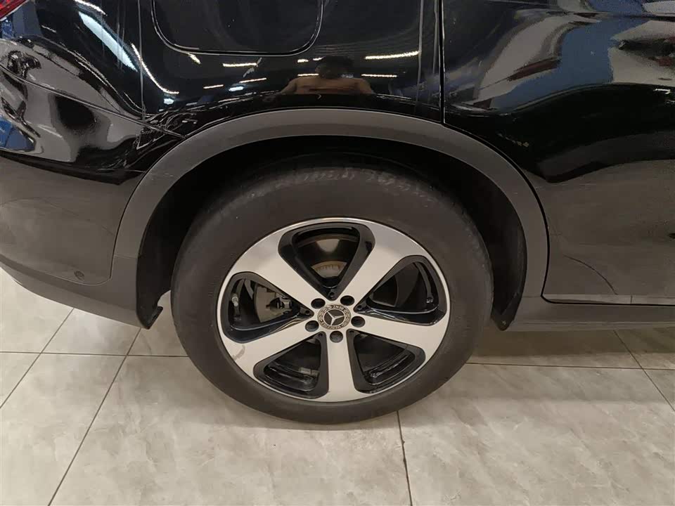 Mercedes-Benz GLC Mercedes-Benz GLC
