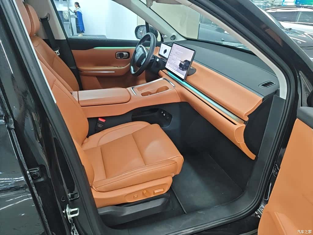 Leapmotor C16, 2025 25