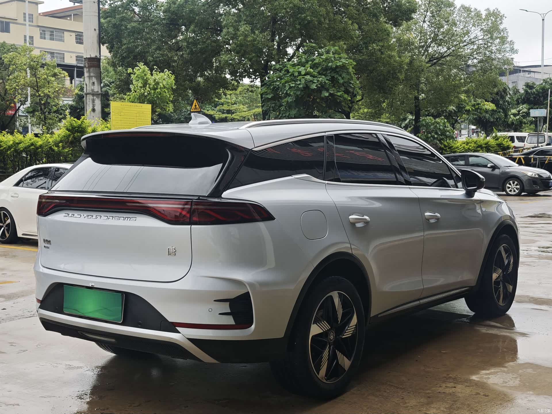 BYD Tang, 2024 все фото