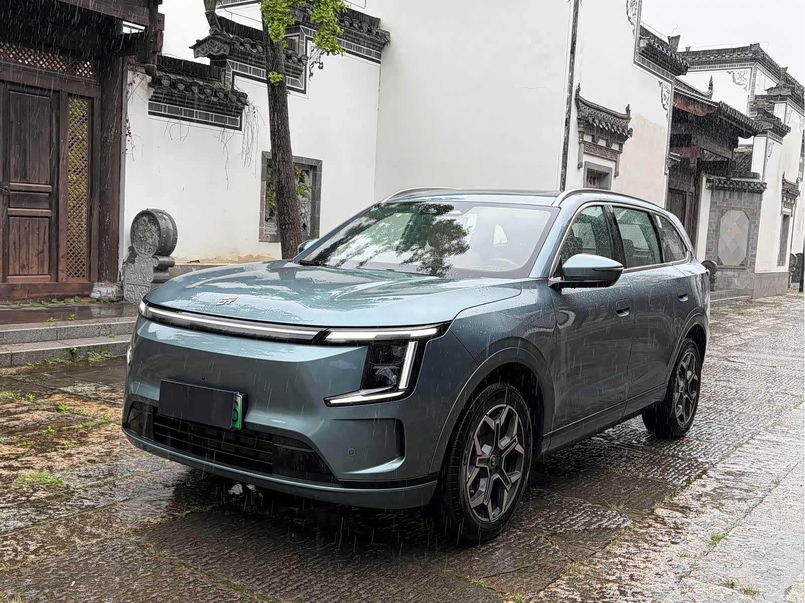 Jetour L7, 2025 1