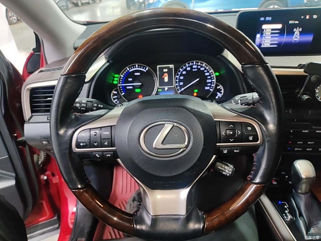 Lexus RX, 2016 11