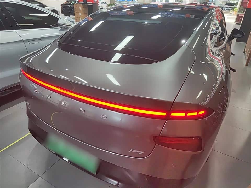XPENG P7 XPENG P7