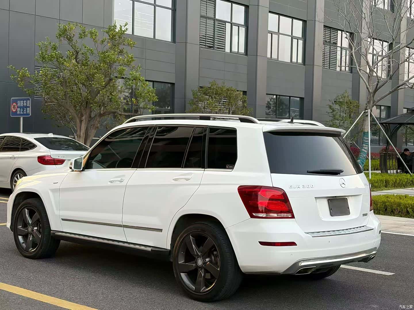 Mercedes-Benz GLK-Class, 2015 9