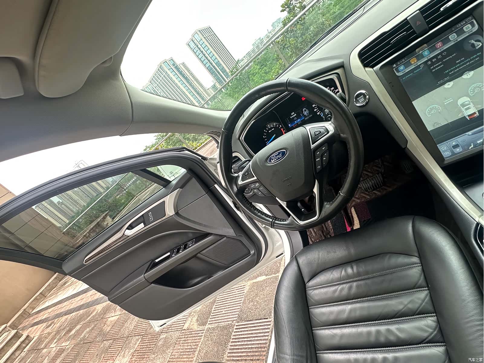 Ford Mondeo, 2014 22