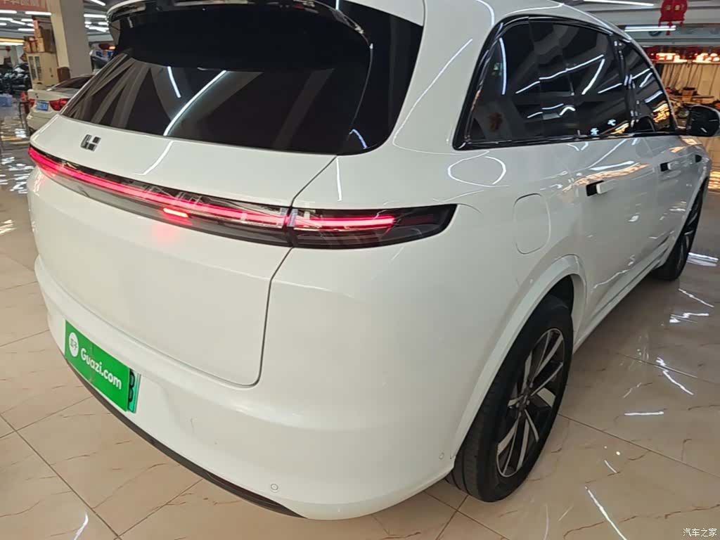 Li Auto L7, 2023 8