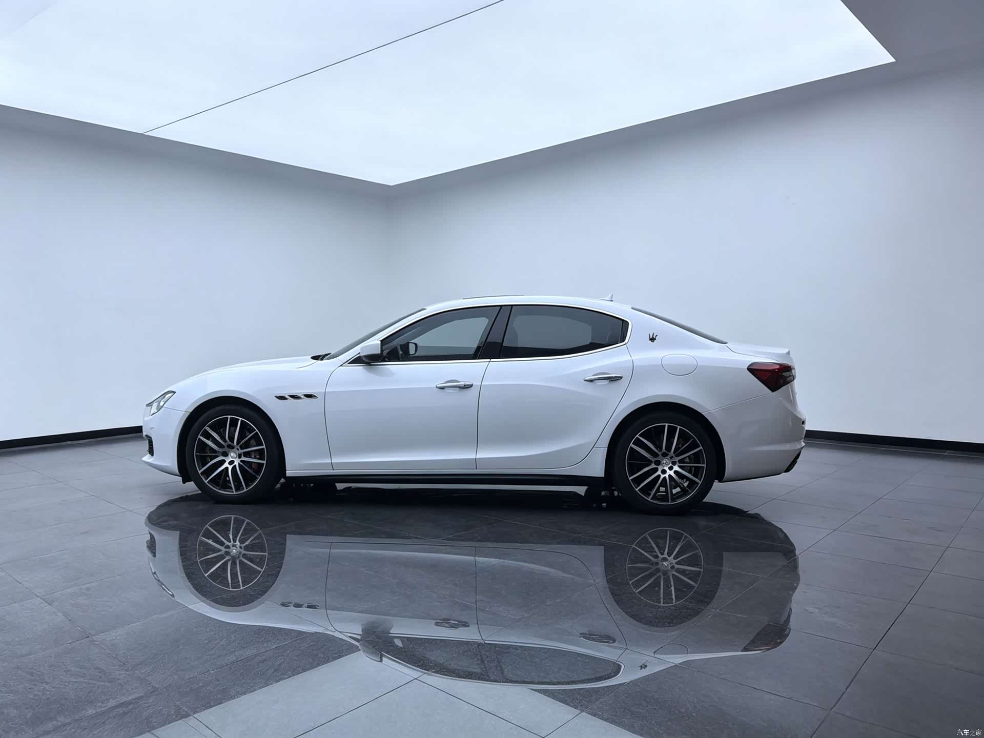 Maserati Ghibli, 2019 6