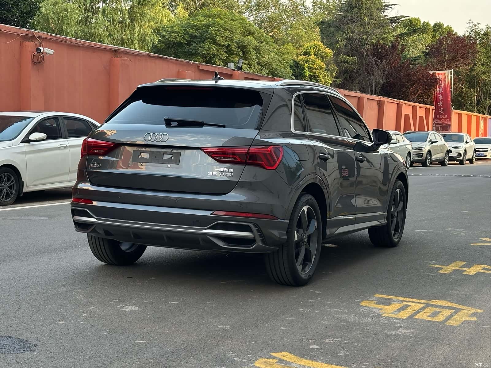 Audi Q3, 2023 4