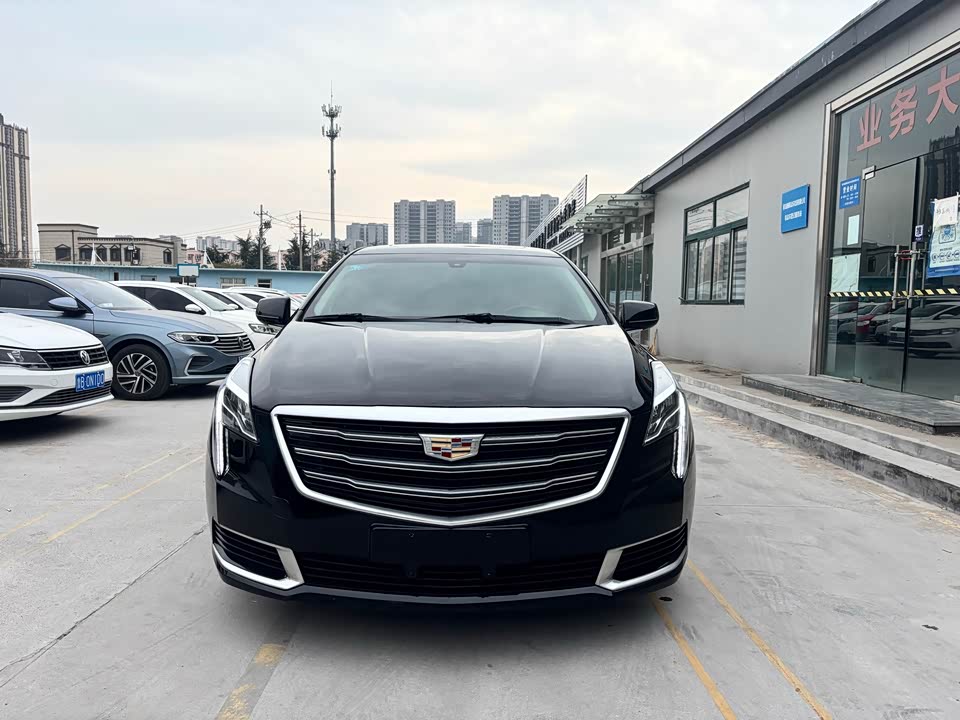 Cadillac XTS
