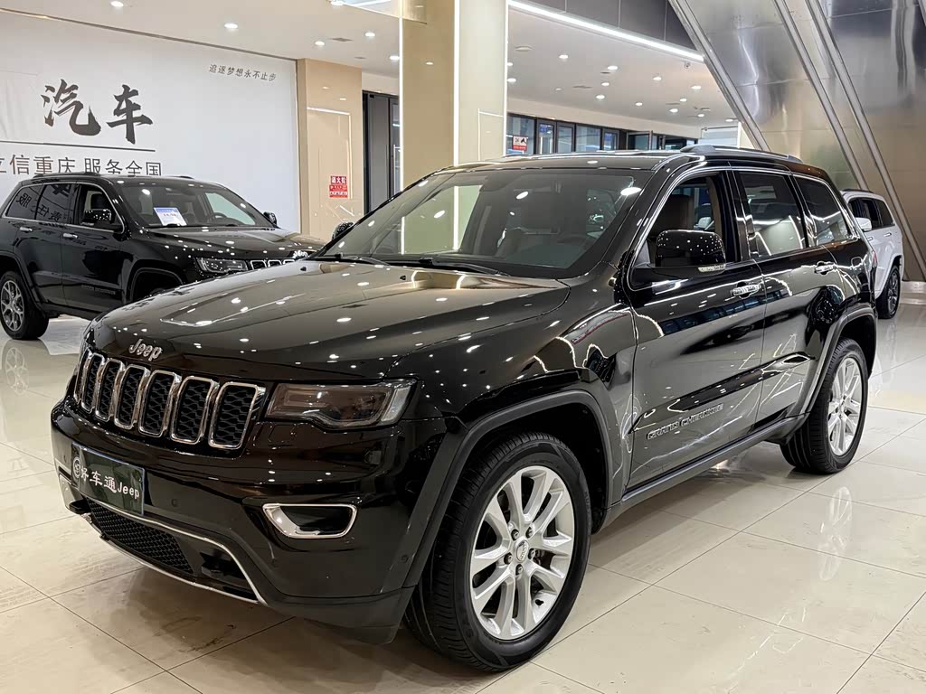 Jeep 2017 3.6L Elite