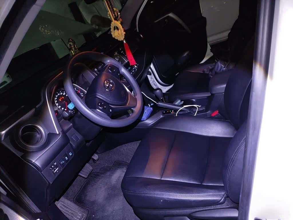 Toyota RAV4, 2018 8