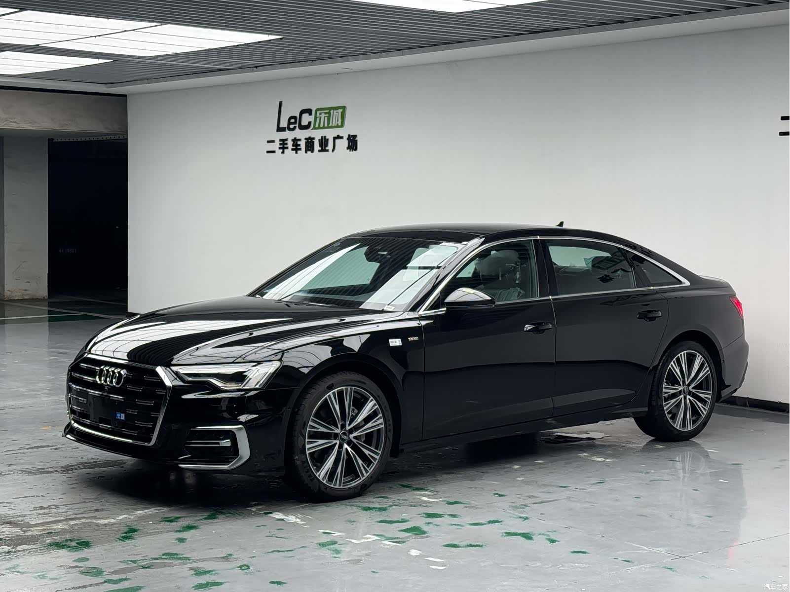 Audi A6L, 2026 1