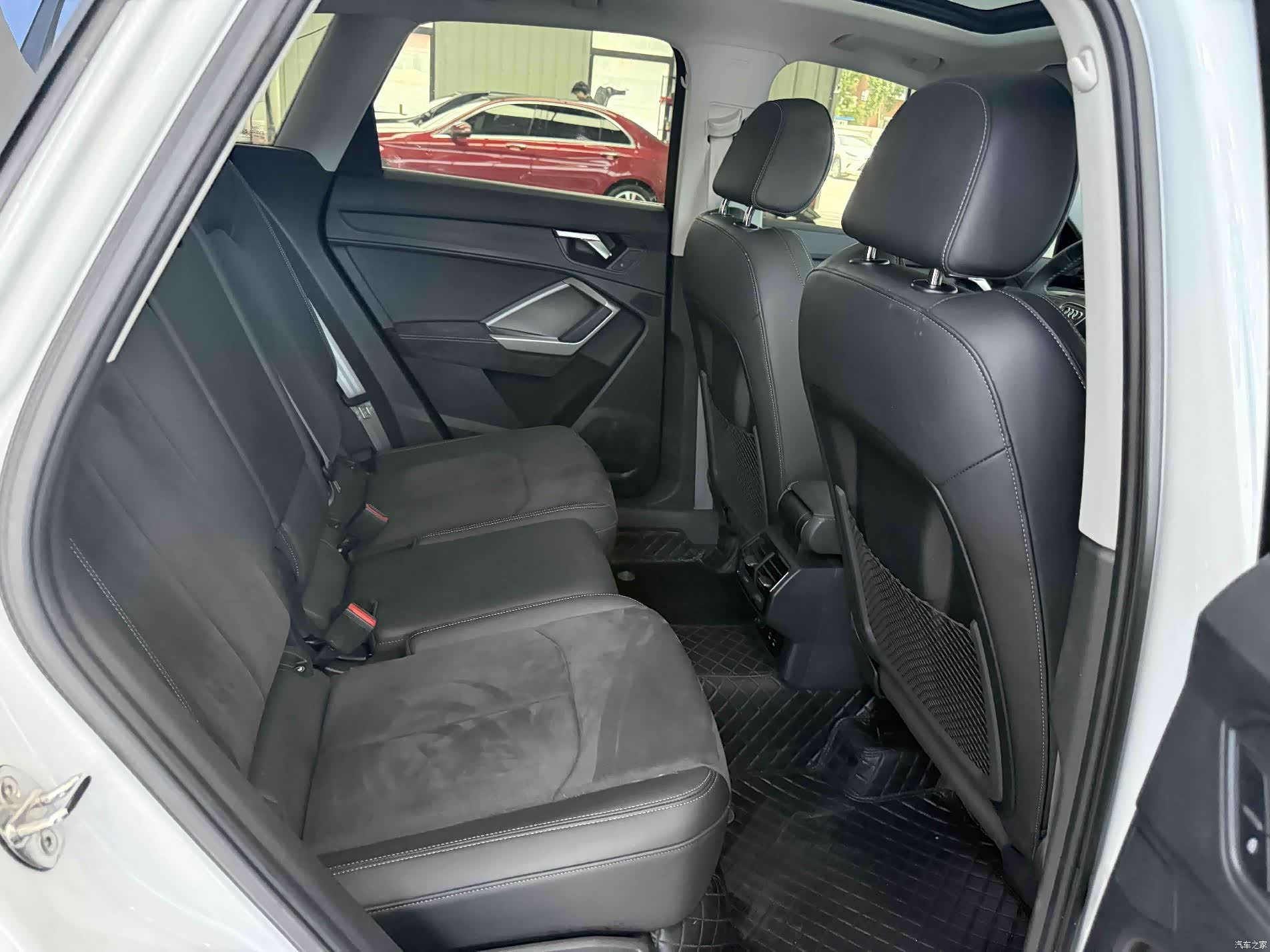 Audi Q3, 2023 19
