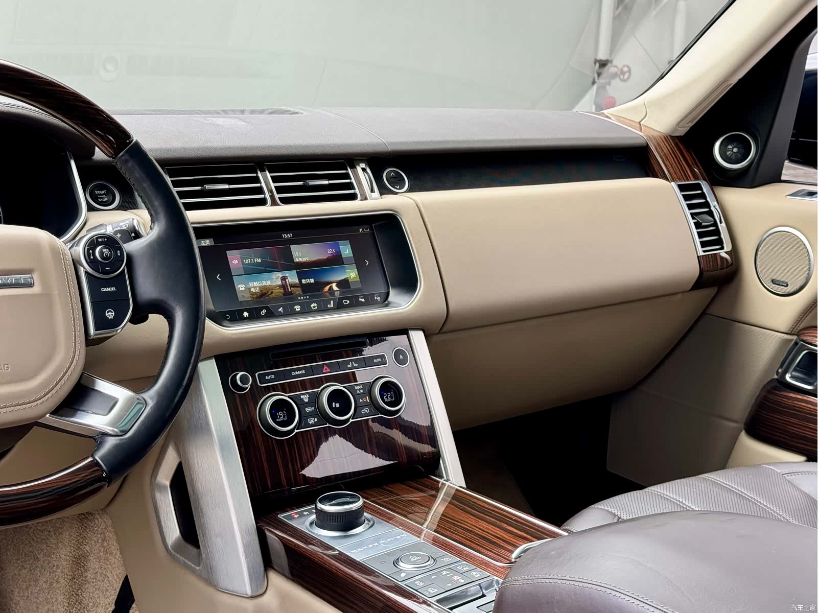 Land Rover Range Rover, 2018 12