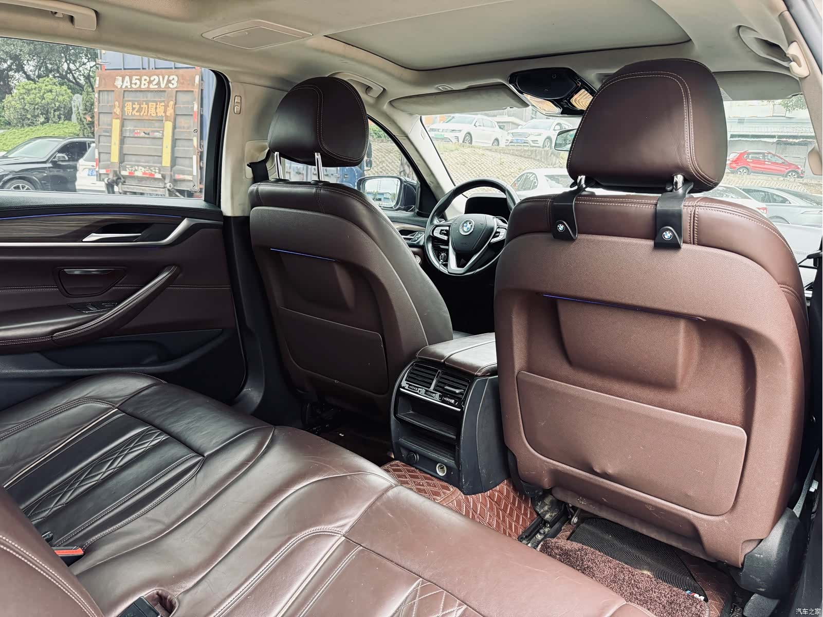 BMW 5 Series, 2018 23