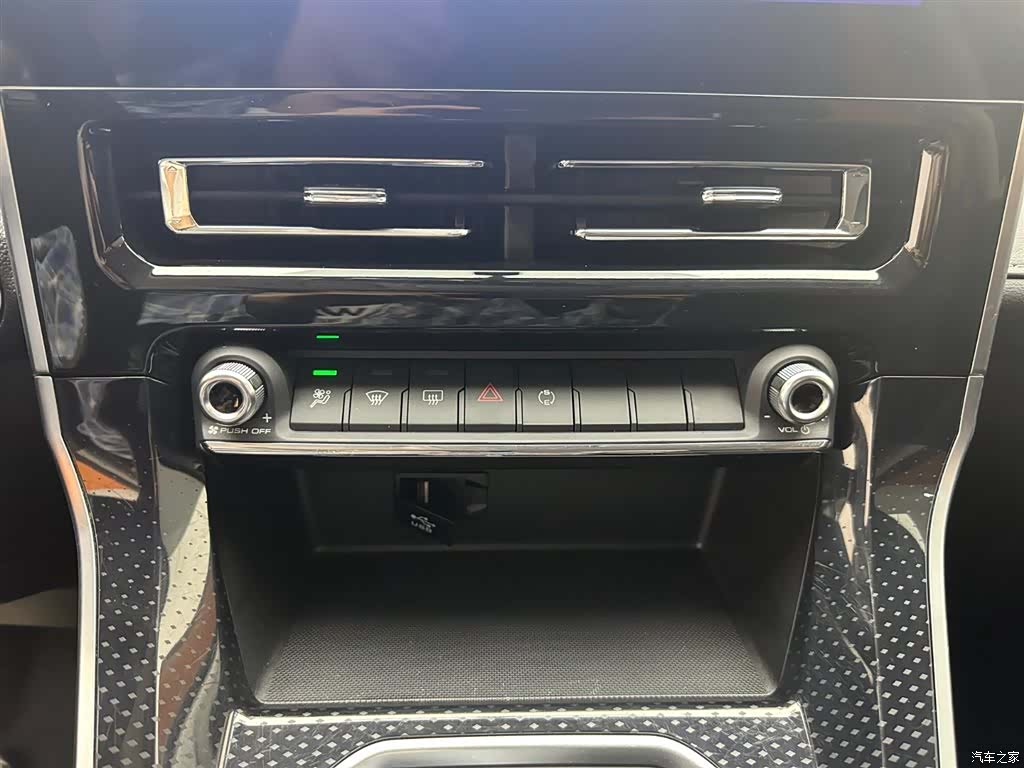 Haval M6, 2022 22