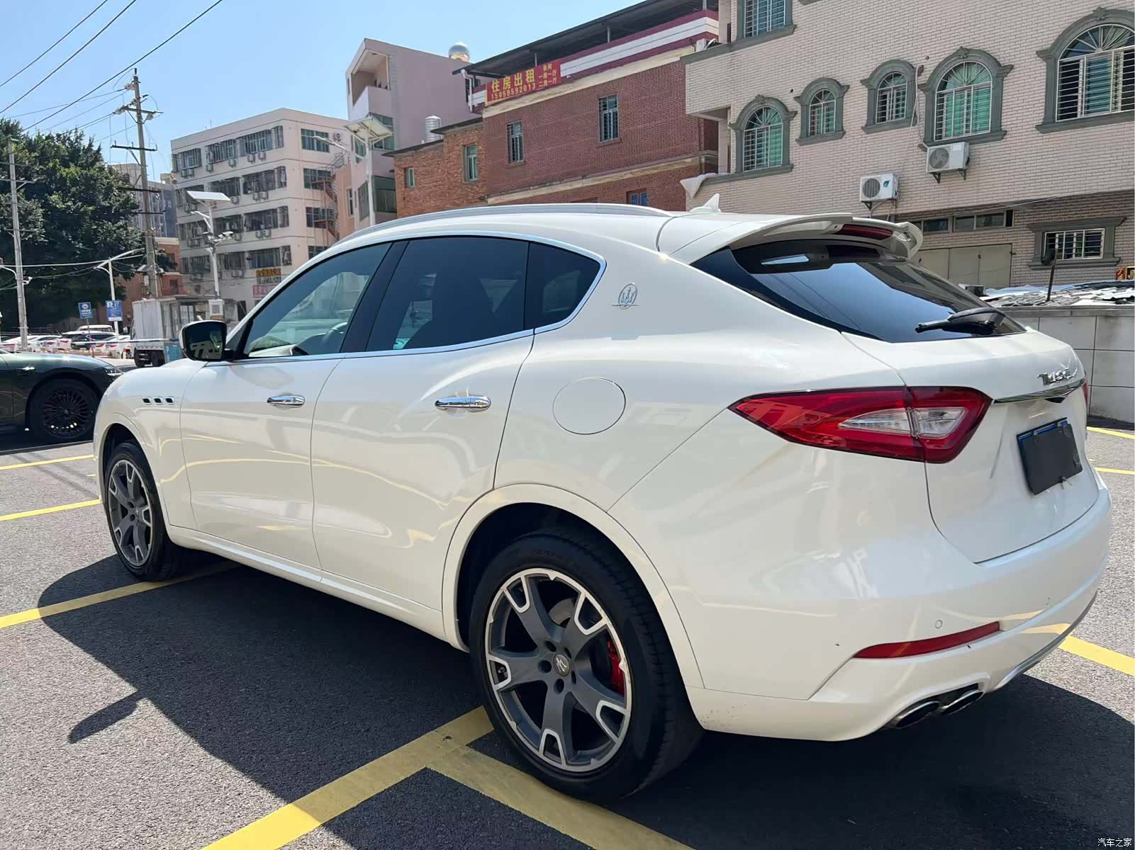 Maserati Levante, 2017 6