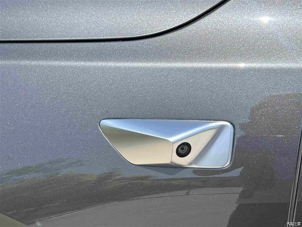 Li Auto L9, 2024 11