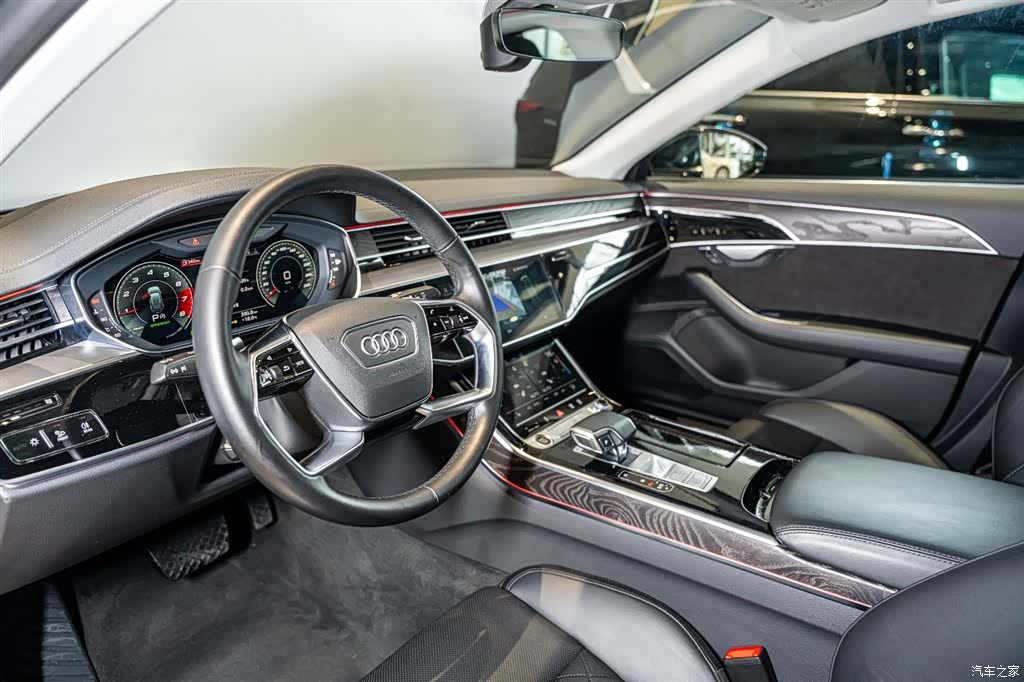 Audi A8L, 2021 6
