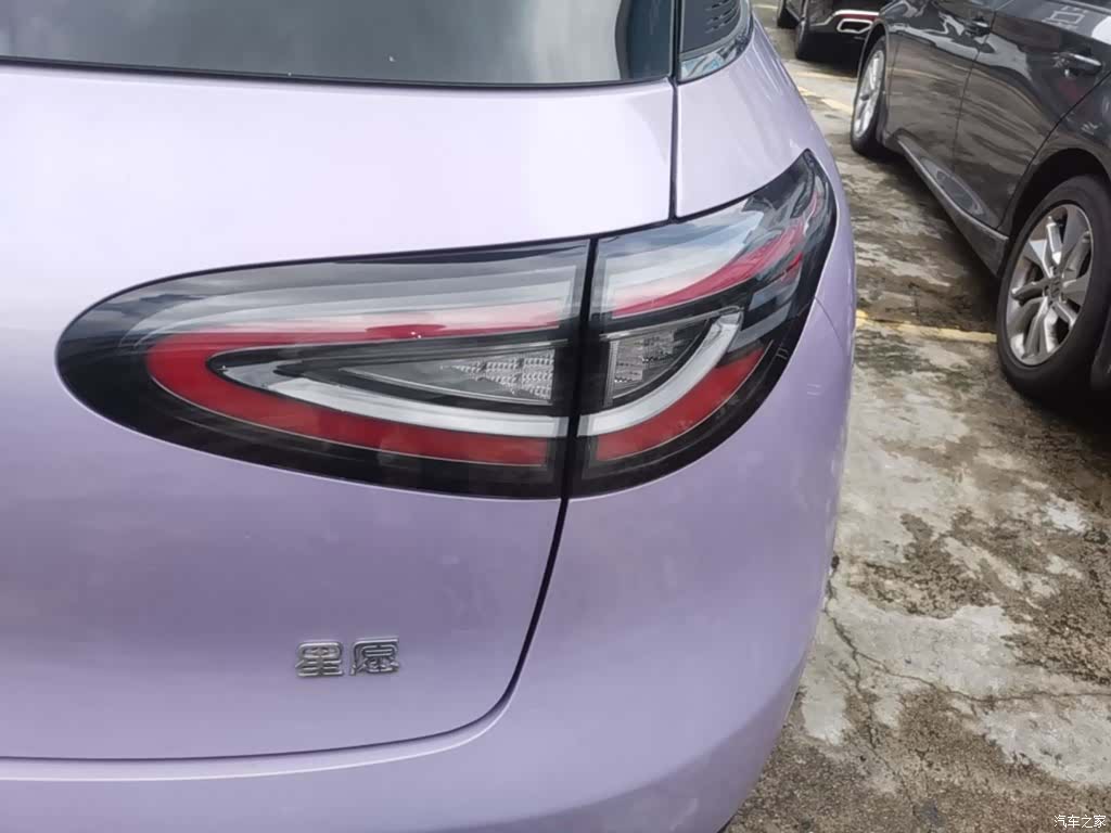 Geely Xingyuan, 2025 8
