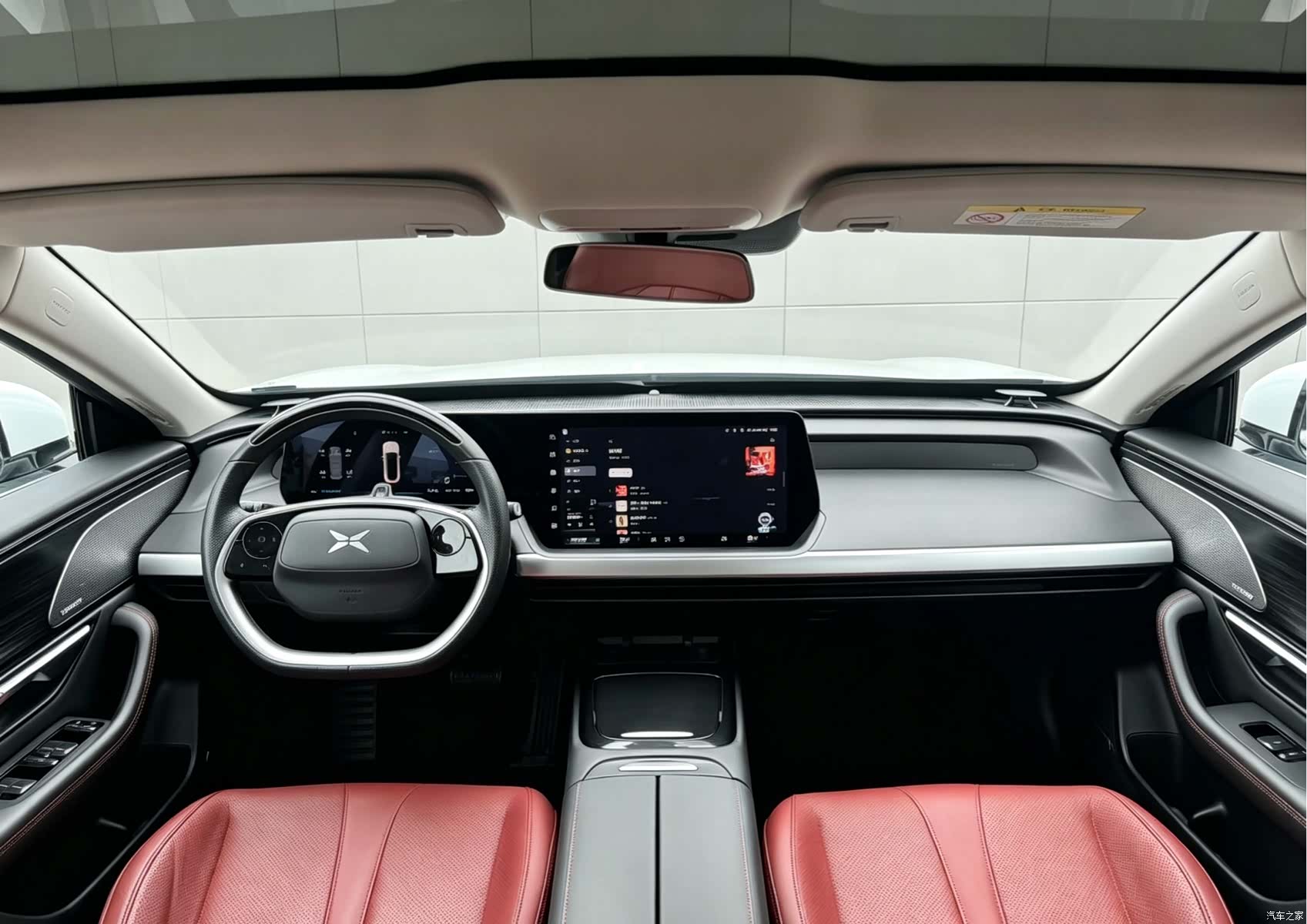 Xpeng P7, 2021 все фото